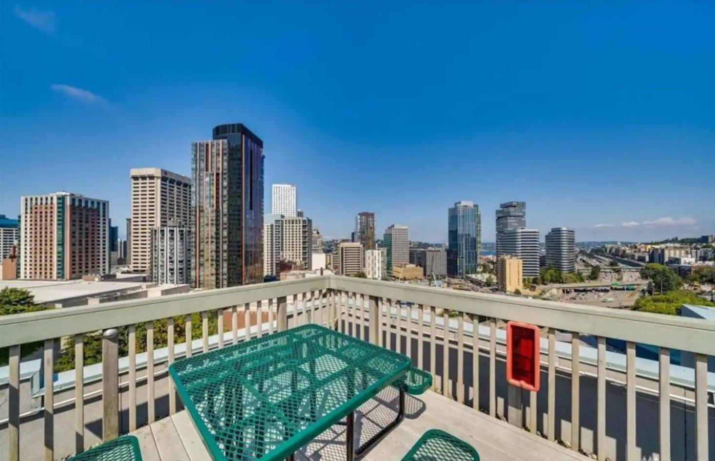 Vibrant Downtown, King Bed, Work Desk & Kitchen Seattle Exterior foto